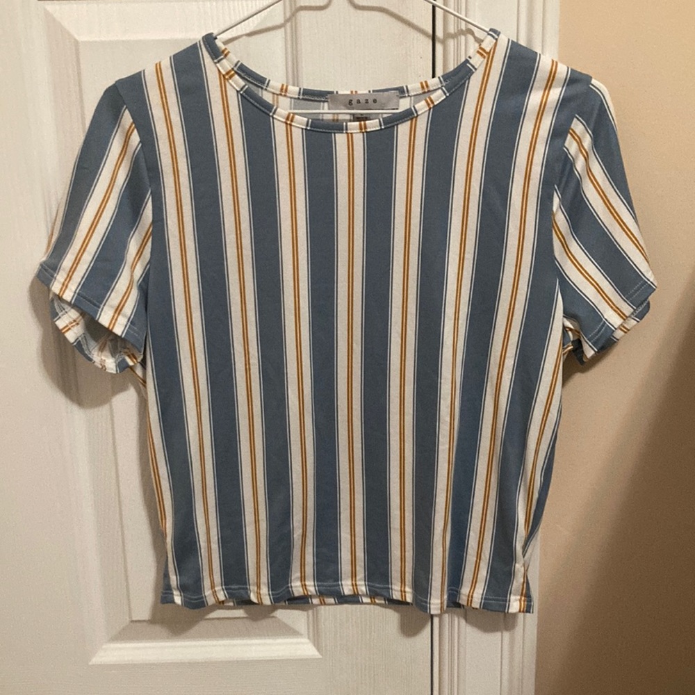 striped tshirt